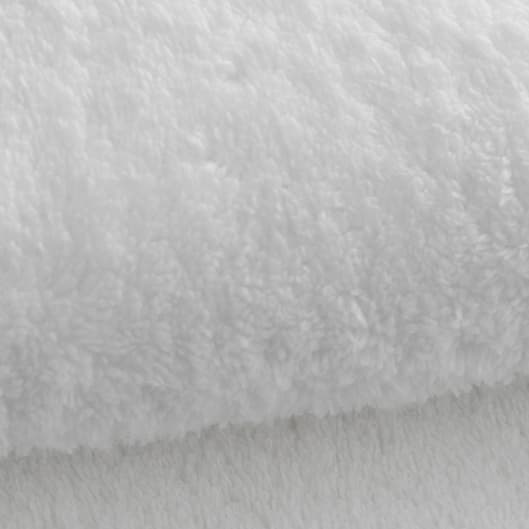 Wig Install W/ Makeup at Tu Est Beaute Bar in College Park, GA